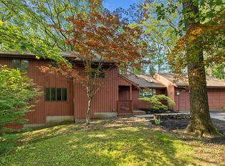 24 Quince Ct, Bristol, CT 06010