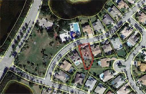 4th image of 579 Stonemont Dr