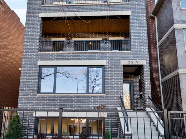 2219 W Foster Ave #2, Chicago, IL 60625