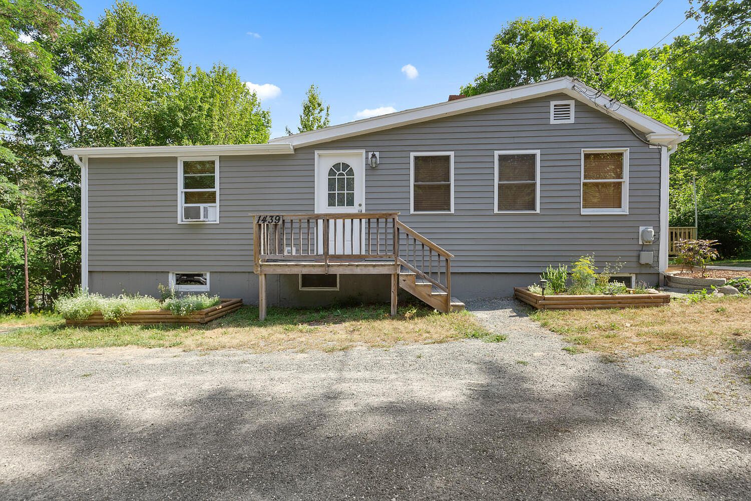 Pony's House 1439 State Highway 102, Bar Harbor, ME 04609 | Zillow