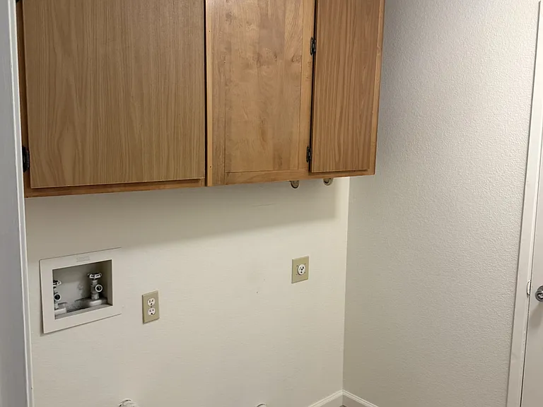 844 Stetson Way — Photo 14