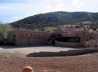 6122 S Apache Rose Trl, Hereford, AZ 85615