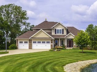 18613 Tonkel Rd, Auburn, IN 46706