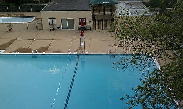 1st image of 6133 Leesburg Pike APT 405
