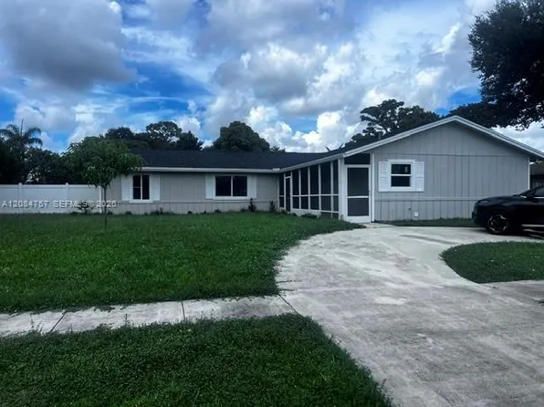 103 Prado St, Royal Palm Beach, FL 33411