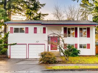 17722 NE Pacific St, Portland, OR 97230