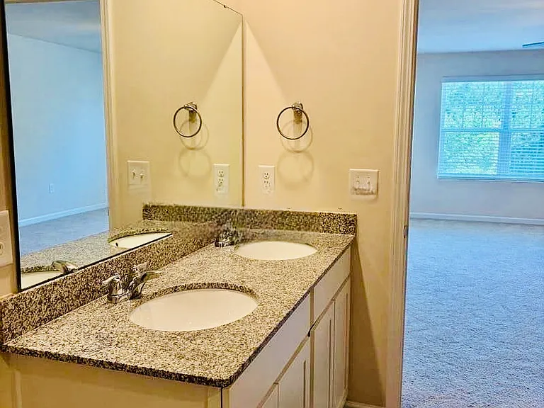 3533 Polygon Pl #2 — Photo 6