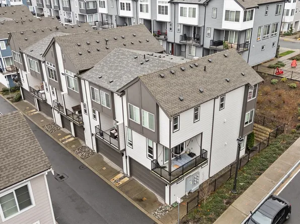 18875 67th Drive NE #4, Kenmore, WA 98028