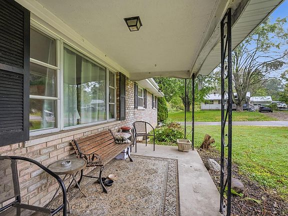 4th image of 3785 Fomorin Rd