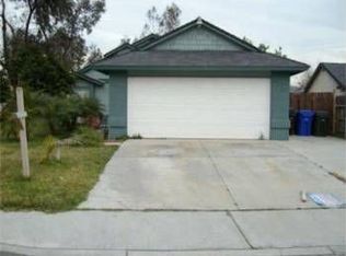 11685 Driftwood Dr, Fontana, CA 92337