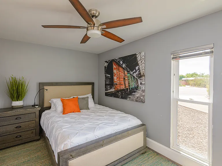 8602 E Cortez St — Photo 31