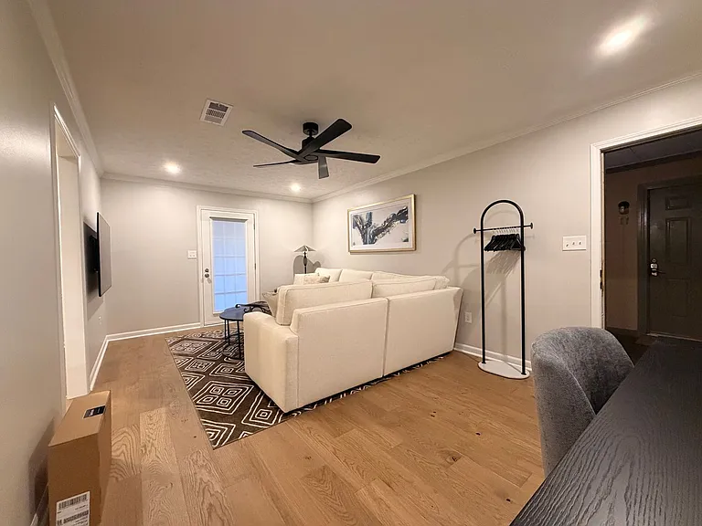 174 Talmadge St #14 — Photo 15