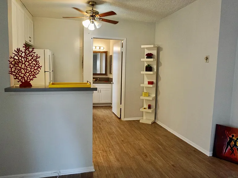 3615 Jasmine Ave #9 — Photo 8