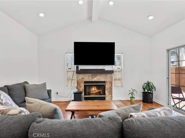 20230 Keswick St Unit 3, Winnetka, CA 91306