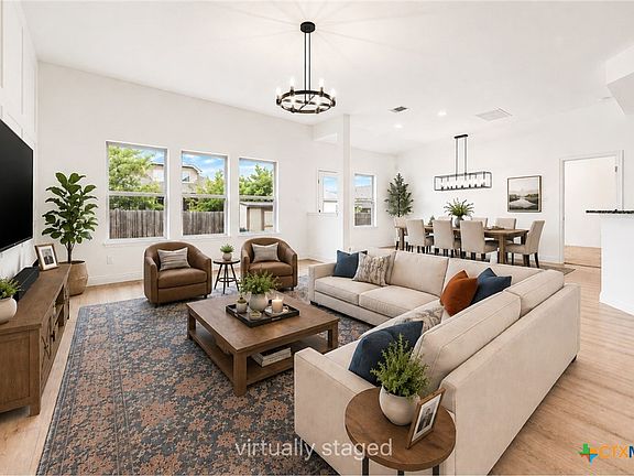 4th image of 1013 Matheson Dr