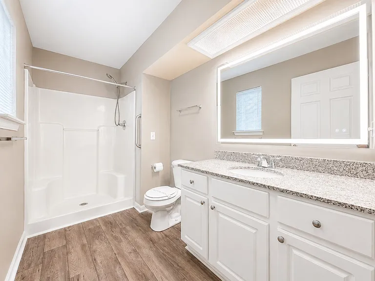 302 Gethings Cir #302 — Photo 6