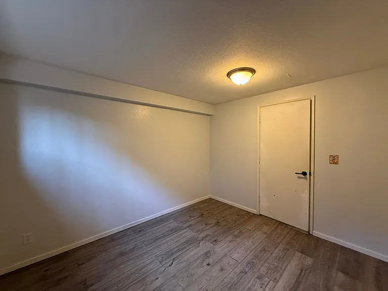 3355 Montebello Ave — Photo 30