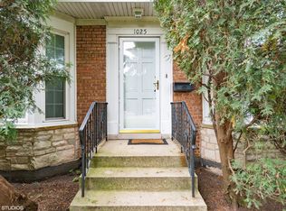 1025 Oakton St, Park Ridge, IL 60068
