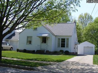 1296 Irene Rd E, Cleveland, OH 44124