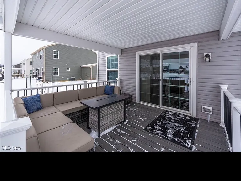 9206 Winfield Ln — Photo 25