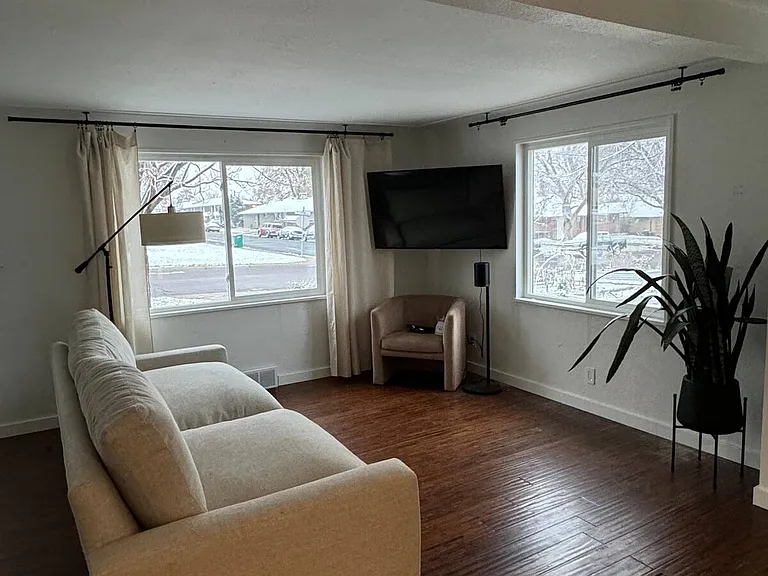 2695 Fenton St — Photo 2