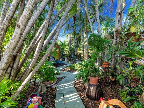 2361 SW 18th Ave, Fort Lauderdale, FL 33315