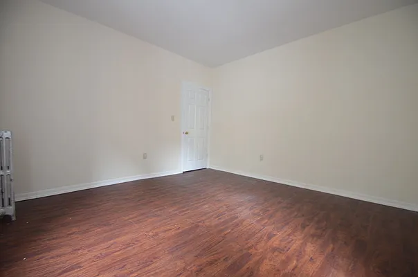 Rented by CITY SKYLINE REALTY INC | media 7