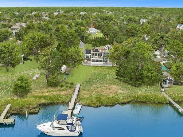 32C Honeysuckle Lane, Westhampton, NY 11977
