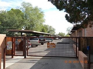 5th image of 5301 E Glenn St