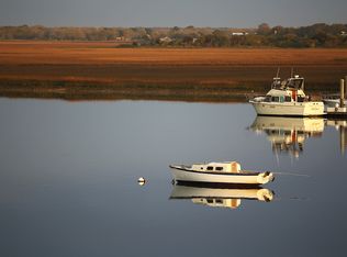 81 Sandbar Ln, Folly Beach, SC 29439