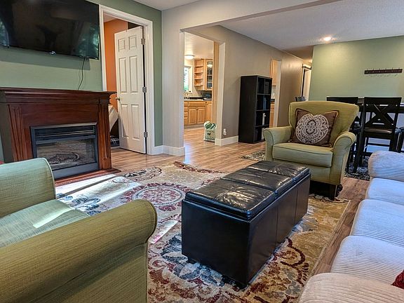 5th image of 18029 NE 155th Pl