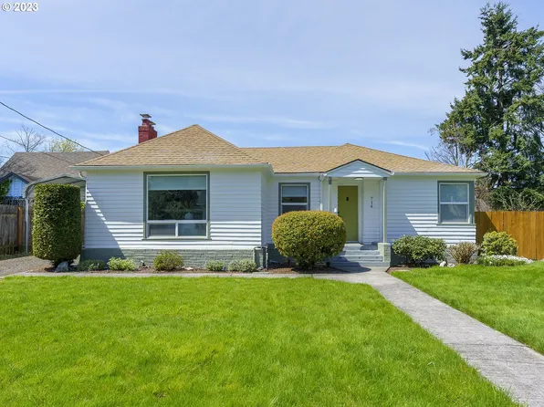 714 Gillis St, Vancouver, WA 98661