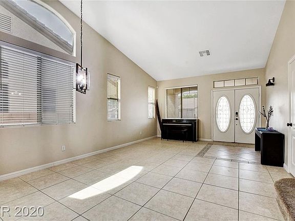 3rd image of 7538 Trickling Wash Dr