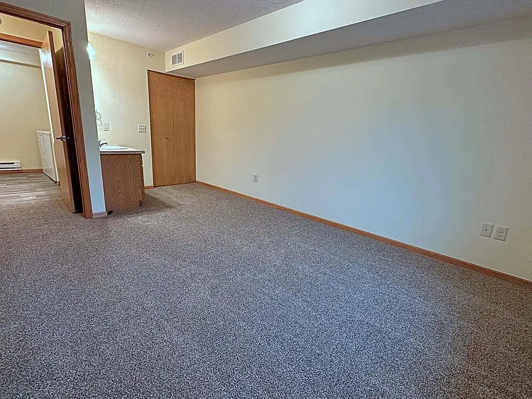 Arcade Estates West — Photo 55