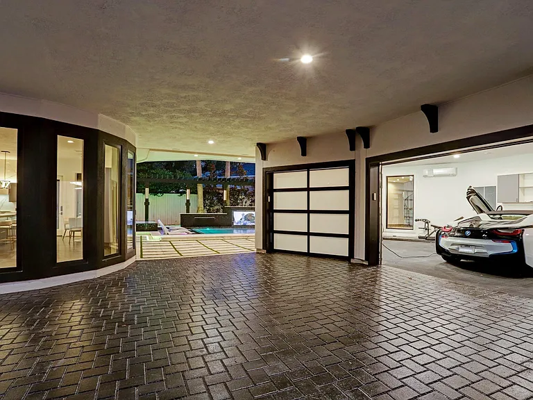 5158 Huckleberry Cir — Photo 9
