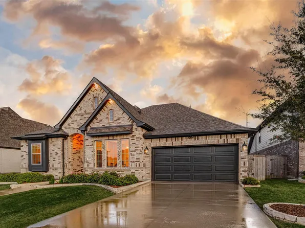 30407 Parkside Passage Ct, Fulshear, TX 77441