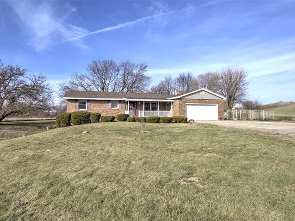 3741 N Bearsdale Rd, Decatur, IL 62526