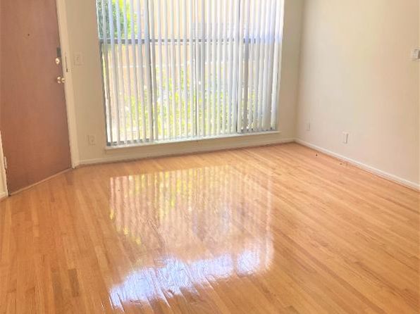 1255 N Mansfield Ave APT 2