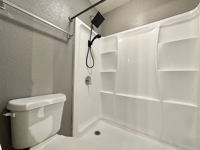 2108 Acron Dr — Photo 23