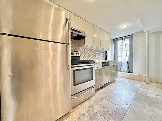 Rented by Doorway NYC, LLC | media 10