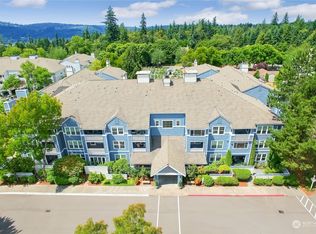 3935 226th Pl SE APT 311, Issaquah, WA