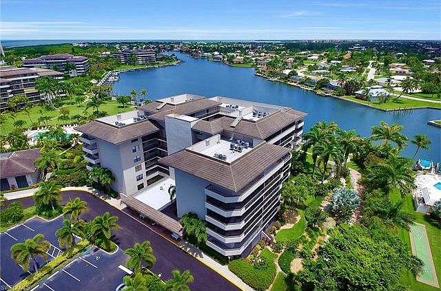 1st image of 693 Seaview Ct APT 311