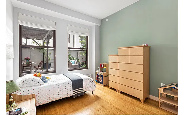 Sold by Douglas Elliman | media 6