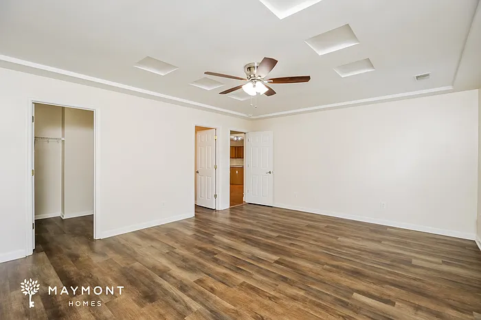 324 Cohen Cir — Photo 8