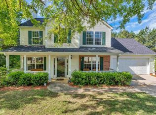 666 Stonecrest Dr, Loganville, GA 30052