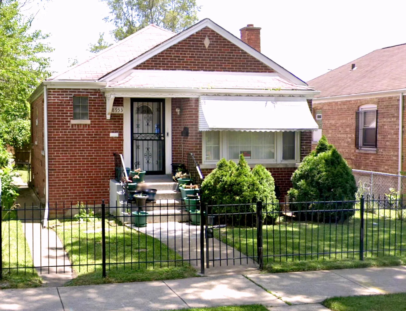 8953 S Morgan St photo 1