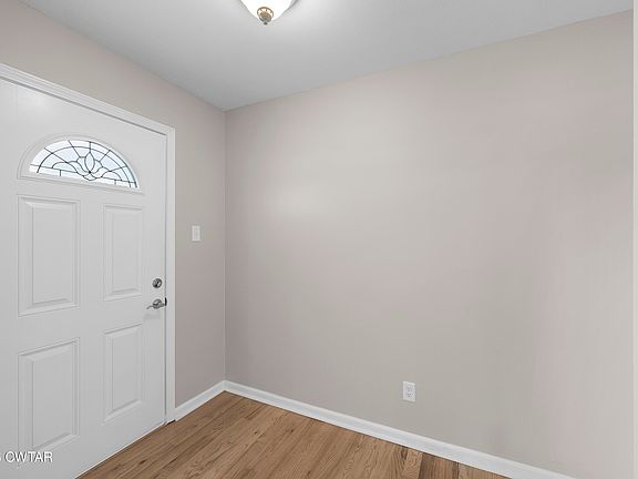 5th image of 111 Watt Boone Rd