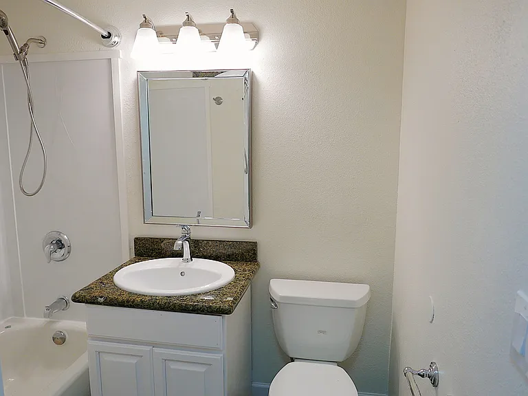 Trees Apartment Available Now — Photo 17
