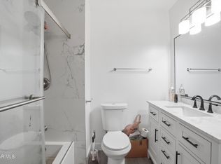 13676 Shablow Ave, Sylmar, CA 91342