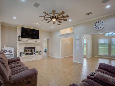 411 Spring Creek Cir, Sulphur Springs, TX, 75482